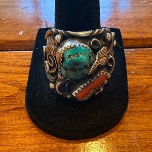 Vintage Navajo 925 silver with turquoise and coral stones men’s size 11